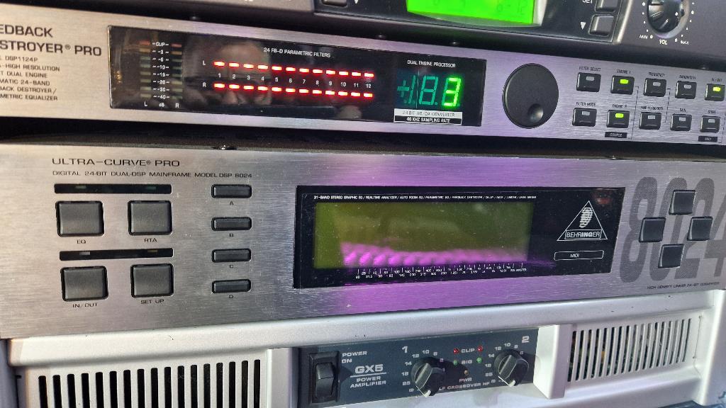 Behringer dsp1124p Feedback Destroyer, Ophalen, Zo goed als nieuw, Audio