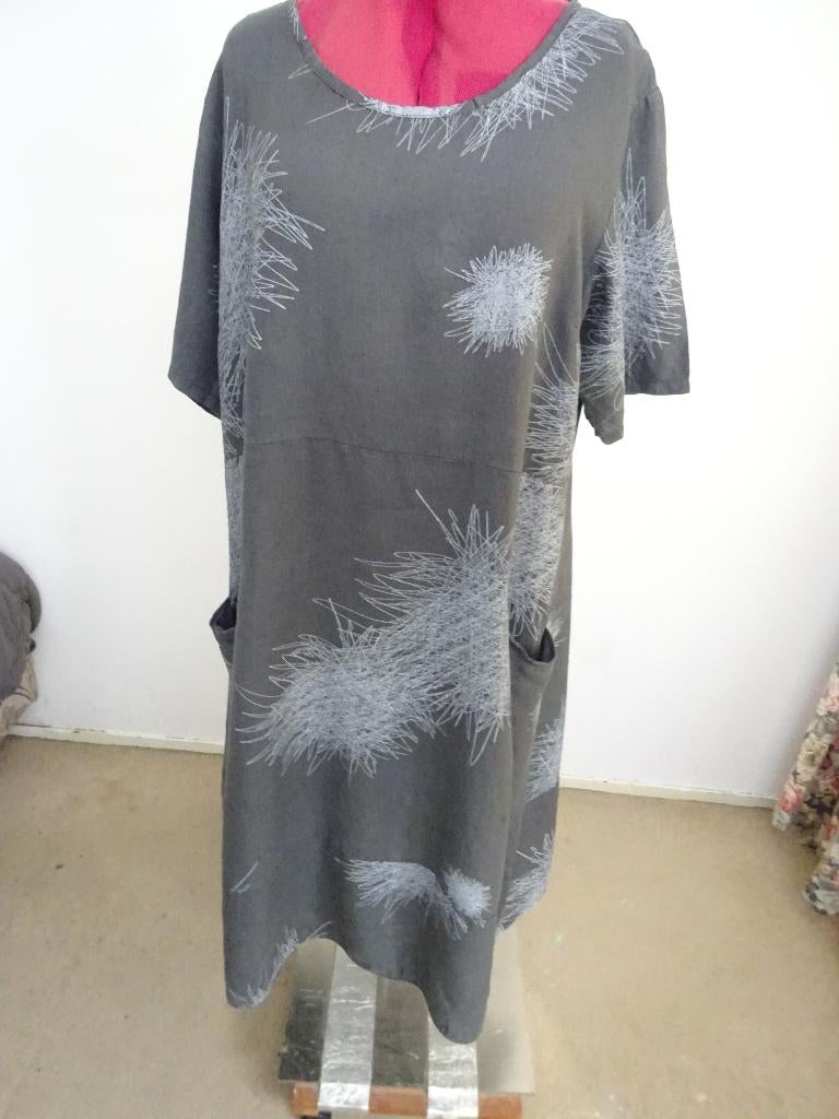 Paprika midi jurk mt 4= 48, Verzenden, Jurk, Zo goed als nieuw, Paprika