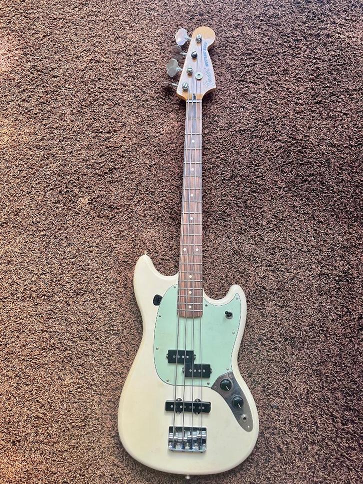 Fender Player Mustang Bass PJ (Olympic White), Muziek en Instrumenten, Snaarinstrumenten | Gitaren | Bas, Gebruikt, Elektrisch