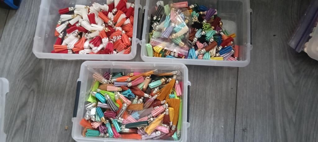 Kwastjes voor sleutelhangers in diverse kleuren, Ophalen of Verzenden, Nieuw