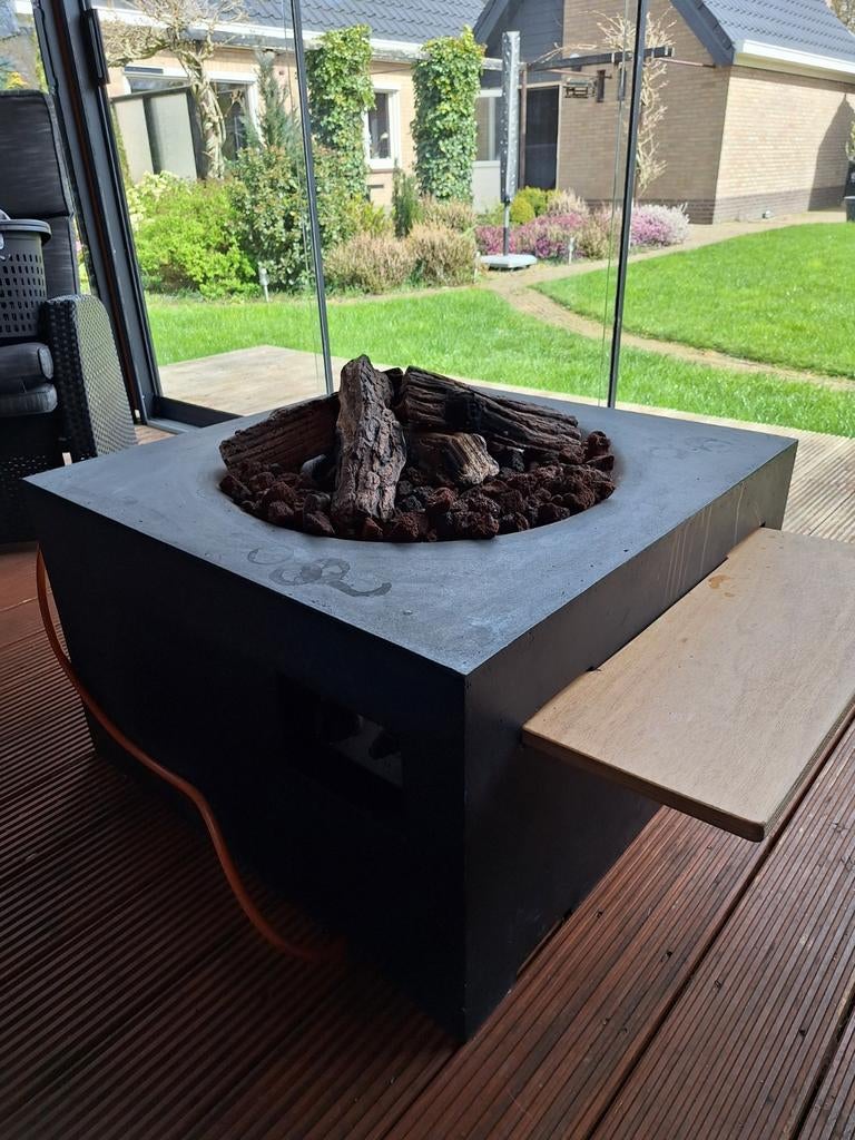 Happy Cocooning vuurtafel (76x76x46 cm), Tuin en Terras, Vuurtafels, Zo goed als nieuw, Ophalen