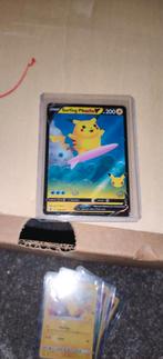 Surfing Pikachu V 25th Anniversary Pokémon Kaart, Ophalen of Verzenden, Nieuw, Losse kaart, Foil