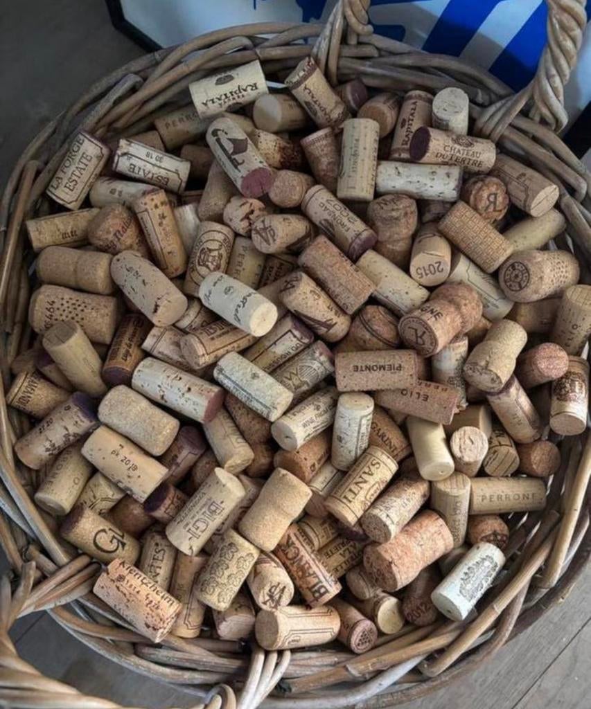 100 stuks losse kurken, Ophalen of Verzenden, ., ., .