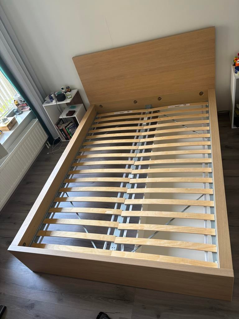 Ikea MALM 140x200 bed met lattenbodems en 2 lades, Huis en Inrichting, Slaapkamer | Bedden, Ophalen, Gebruikt, Overige kleuren