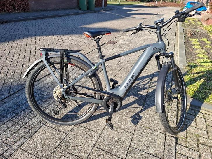 Cube Touring Excl, Fietsen en Brommers, Elektrische fietsen, Zo goed als nieuw, Cube, 47 tot 51 cm, 50 km per accu of meer, Ophalen