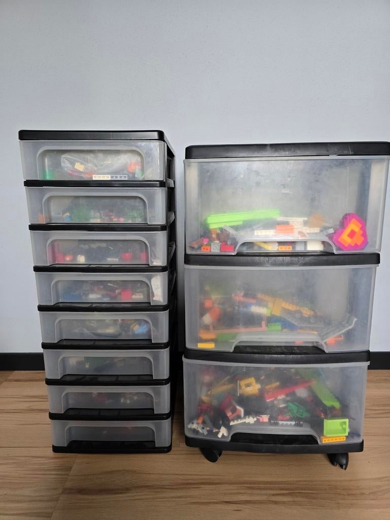 Twee opbergdozen vol met gemengd LEGO, Kinderen en Baby's, Speelgoed | Duplo en Lego, Ophalen, Gebruikt, Inclusief extra onderdelen