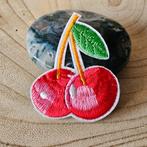 Strijk embleem Iron on Patch applicatie Kersen, Hobby en Vrije tijd, D, Nieuw, Ophalen of Verzenden, D