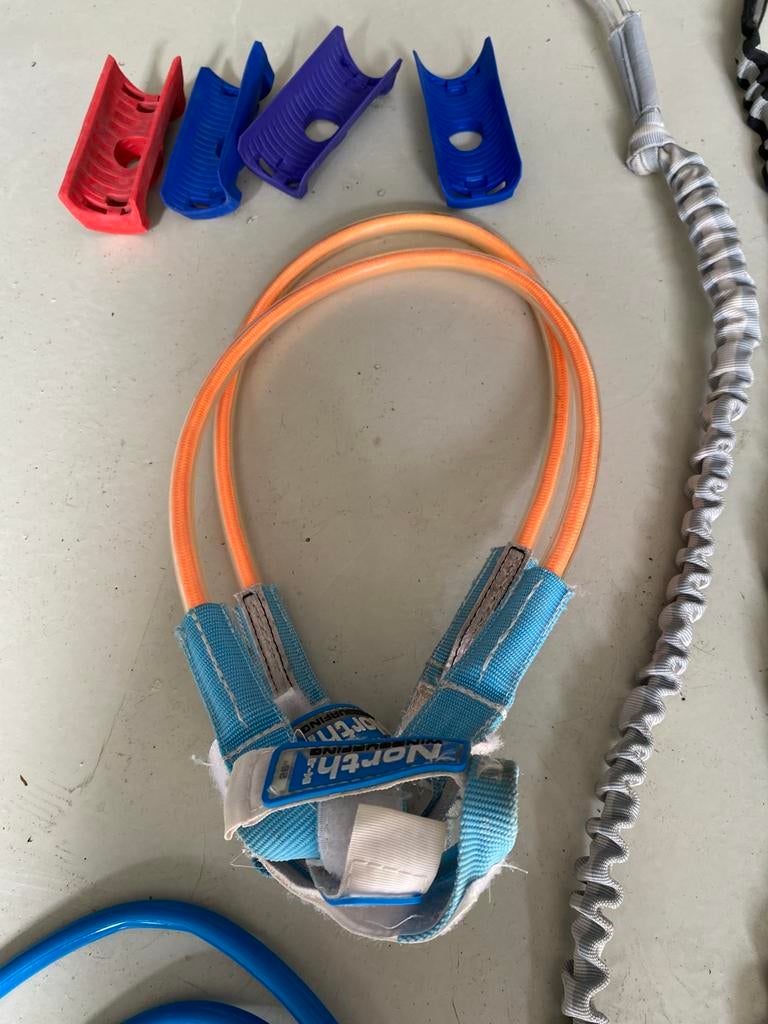 Diverse spullen, trapezelijn,ophaalkoorden,skims, Watersport en Boten, Windsurfen, Ophalen, Zo goed als nieuw, Overige typen, Minder dan 5 m²