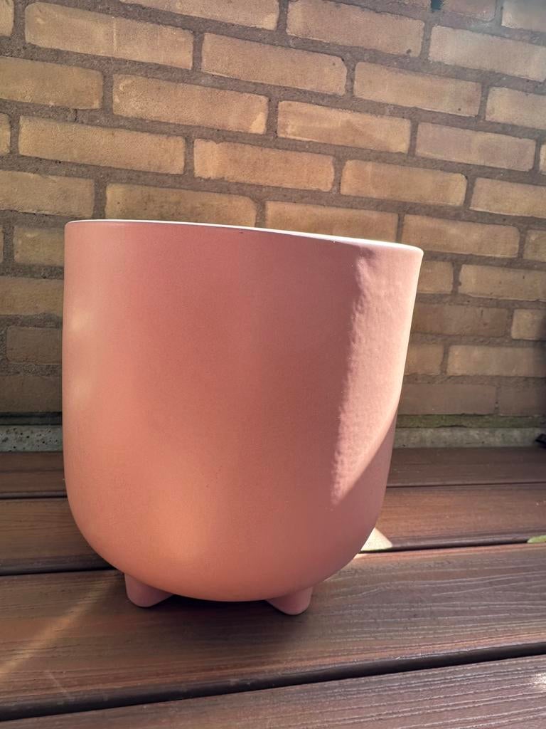 Intratuin Pink Bloempotten / Plant Pot, Ophalen, Rond, Zo goed als nieuw, Aardewerk