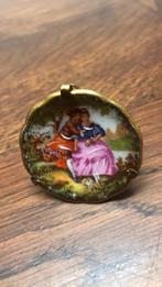 Limoges bordje 4 cm, Ophalen of Verzenden, Zo goed als nieuw, Porselein, Bord of Schaal