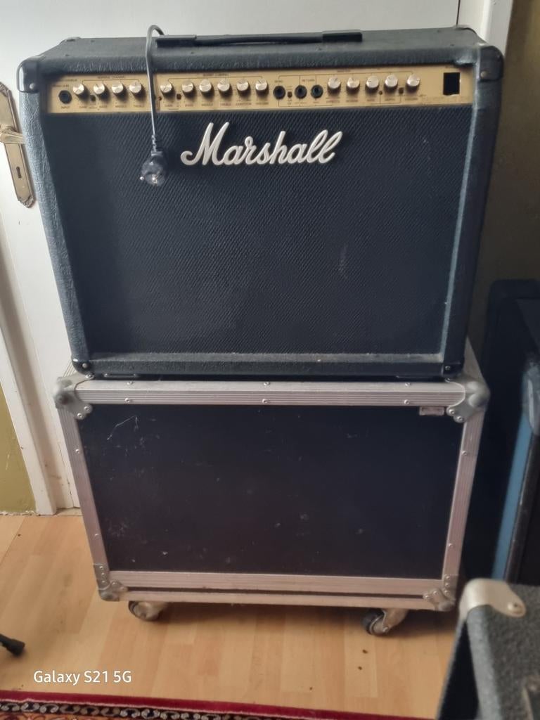 Marshall Valvestate gitaarversterker met flightcase, Muziek en Instrumenten, Versterkers | Bas en Gitaar, Ophalen of Verzenden
