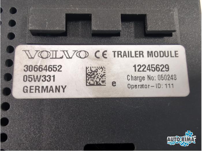 Trekhaak Module van een Volvo V70, Gebruikt, -, -, Ophalen of Verzenden