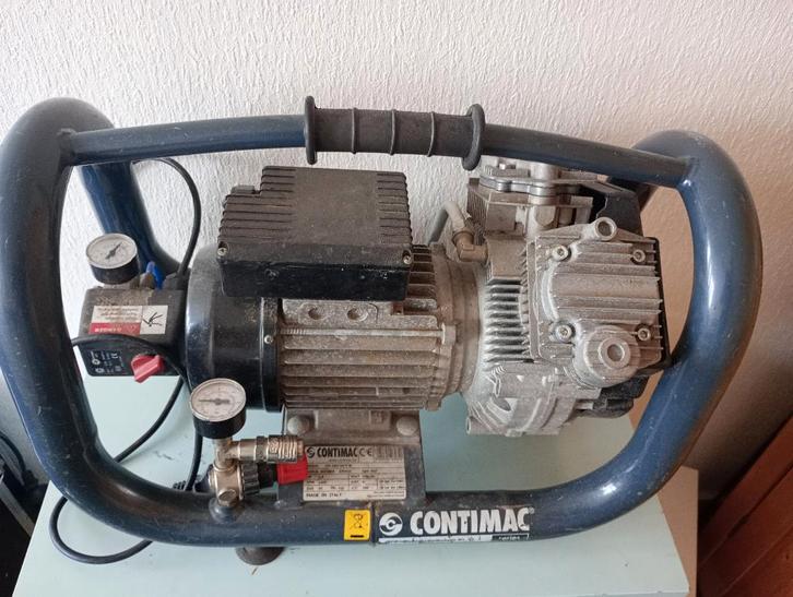 compressor contimac nardi, Doe-het-zelf en Verbouw, Compressors, Zo goed als nieuw, 10 bar of meer, Minder dan 25 liter, 200 tot 400 liter/min