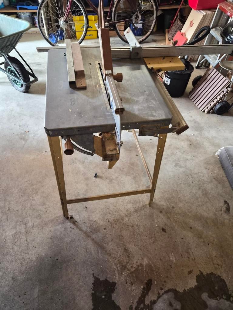 Zaagtafel, Doe-het-zelf en Verbouw, Gereedschap | Zaagmachines, Gebruikt, Cirkelzaag, 70 mm of meer, Ophalen of Verzenden