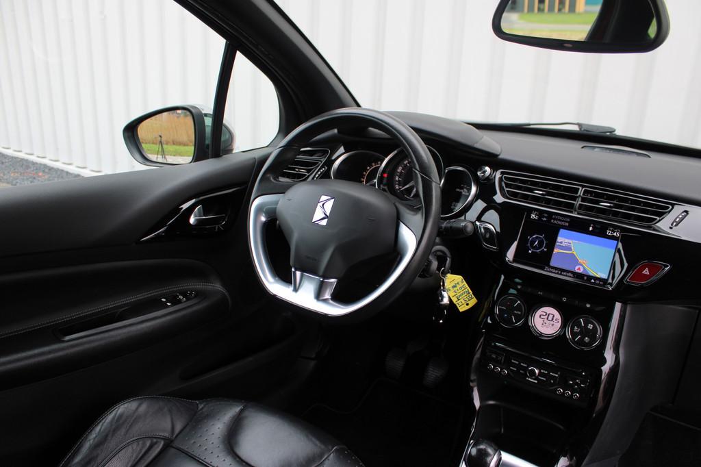 Citroën DS3 Cabrio 1.2 VTi So Chic | Incl. 12 maanden garan, 1199 cc, 82 pk, Bedrijf, Handgeschakeld