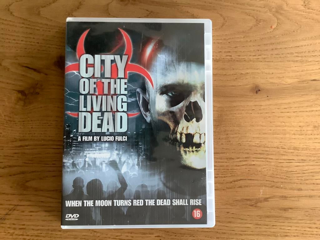 8). City of the Living Dead (DVD) - Lucio Fulci Horror., Vanaf 16 jaar, Ophalen of Verzenden, Gebruikt, Vampiers of Zombies