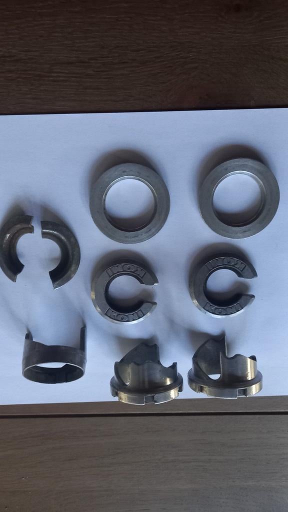 Verstelbare veerschotels gebruikt., Motoren, Verzenden, Gebruikt