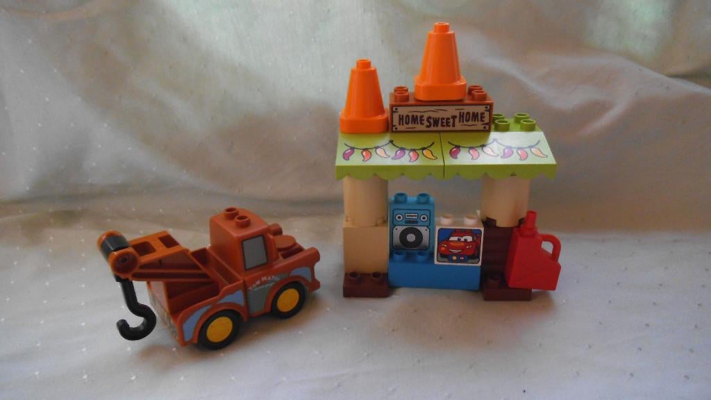 duplo cars tankstation, Kinderen en Baby's, Speelgoed | Duplo en Lego, Gebruikt, Ophalen of Verzenden, Compleet, Duplo