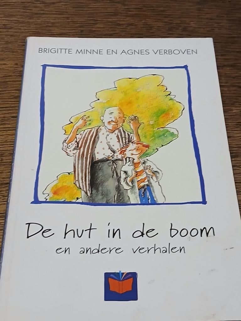 DE HUT IN DE BOOM.  Z.G.S.  AVI  1/2, Ophalen of Verzenden, Zo goed als nieuw, BRIGITTE MINNE EN AGNES VERBOVEN