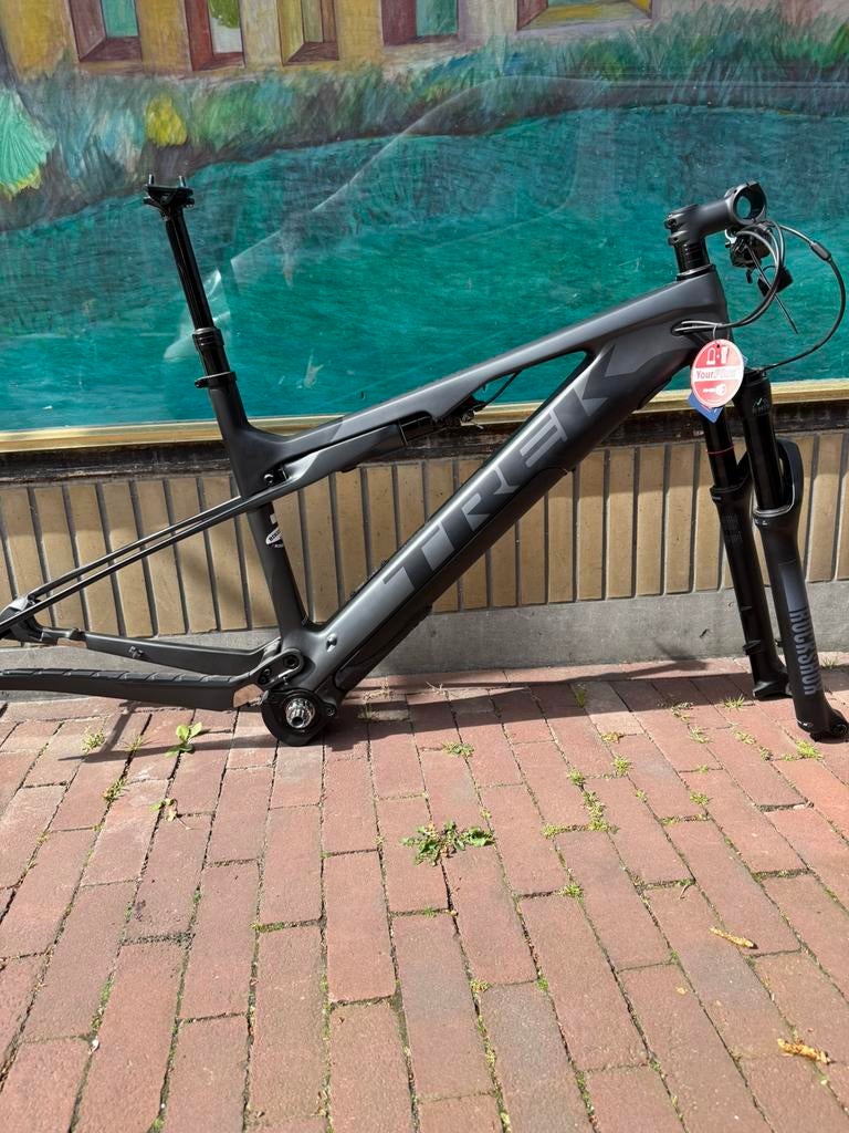 Mountainbike Electric Frame carbon, Fietsen en Brommers, Fietsen | Mountainbikes en ATB, Nieuw, Heren, Trek, 53 tot 57 cm, Fully