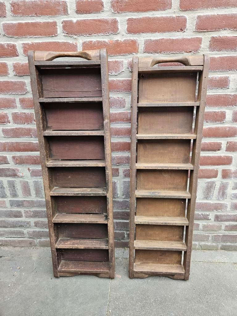 2 Antieke Baksteenmallen - Decoratief Hout, Ophalen