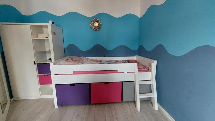 Halfhoogslaper met kledingkast., Kinderen en Baby's, Kinderkamer | Stapelbedden en Hoogslapers, Gebruikt, Halfhoogslaper, Ophalen