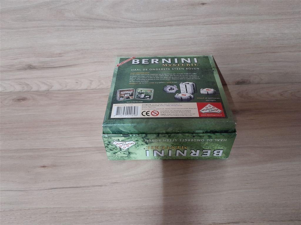 Bernini mysterie - s3170, Hobby en Vrije tijd, Gezelschapsspellen | Bordspellen, Ophalen of Verzenden, Zo goed als nieuw