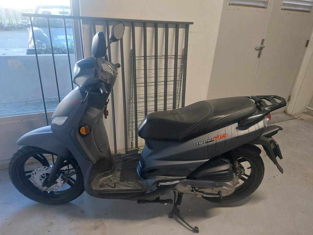 Peugeot Tweet 4Takt Snor Scooter, Ophalen, Gebruikt, Benzine, Peugeot