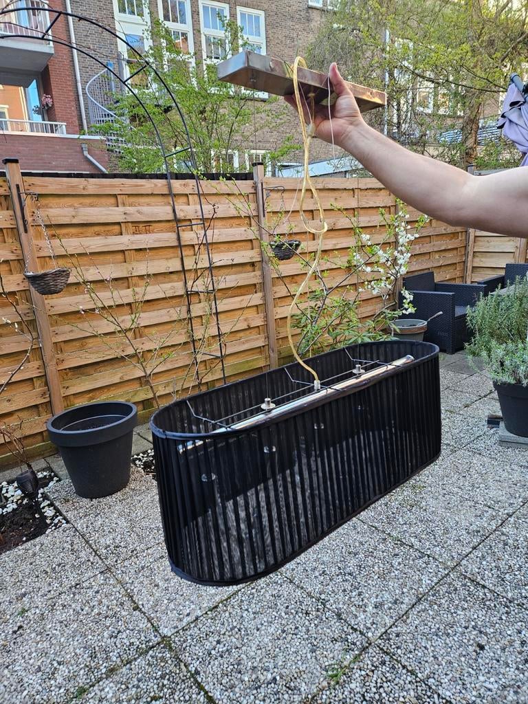 Zwarte hanglamp met kristallen, Huis en Inrichting, Lampen | Hanglampen, Ophalen