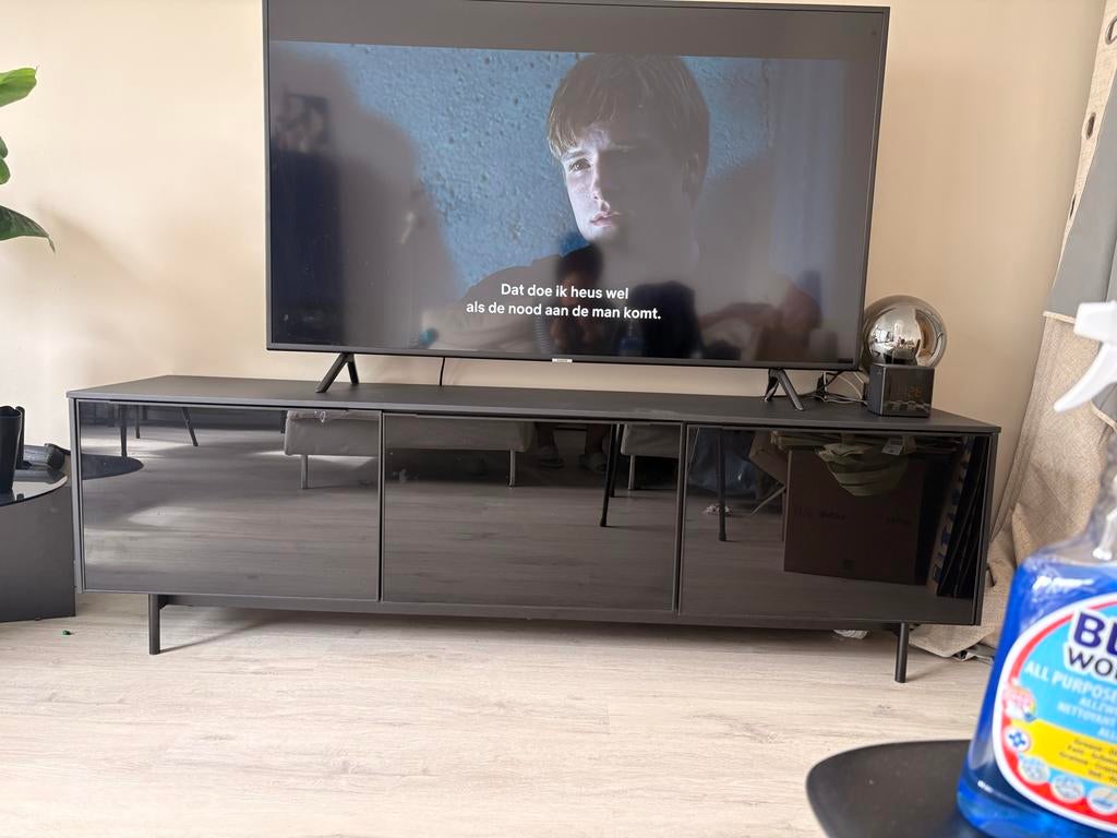 IKEA RANNAS TV meubel, zwart, Ophalen, Overige materialen, 100 tot 150 cm, Zo goed als nieuw