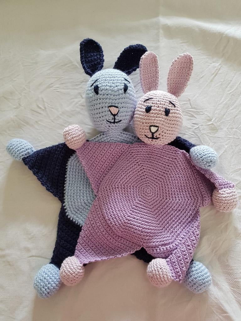 Gehaakt knuffeldoekje tutdoekje knuffel konijn, Handgemaakt, Ophalen of Verzenden, Middelgroot (20 tot 80 cm), Meerkleurig