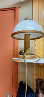 Vintage mushroom lamp, Huis en Inrichting, Lampen | Tafellampen, Hout, Gebruikt, 50 tot 75 cm, Vintage