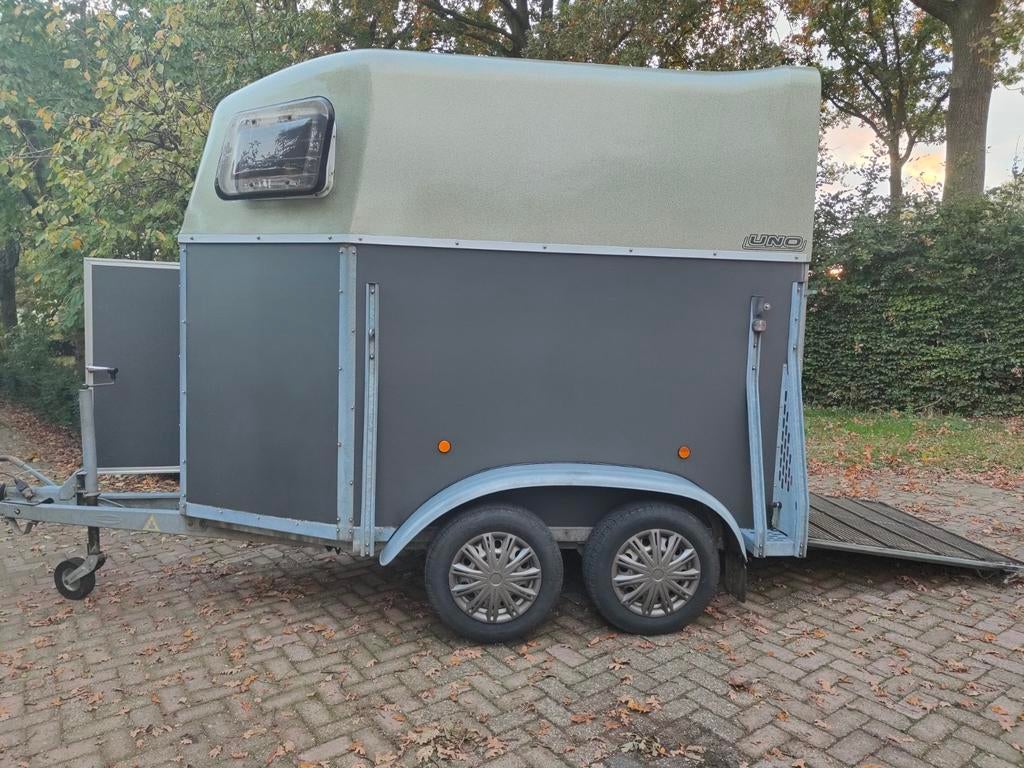 Goede 1,5 paards paardentrailer aluminium bodem, Dieren en Toebehoren, Paarden en Pony's | Trailers en Aanhangwagens, Ophalen