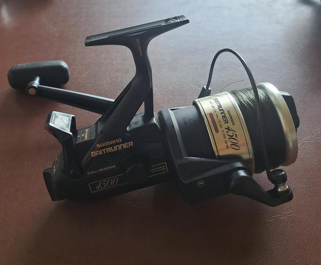 Shimano 4500 USA Baitrunners, Ophalen of Verzenden, Gebruikt, Molen