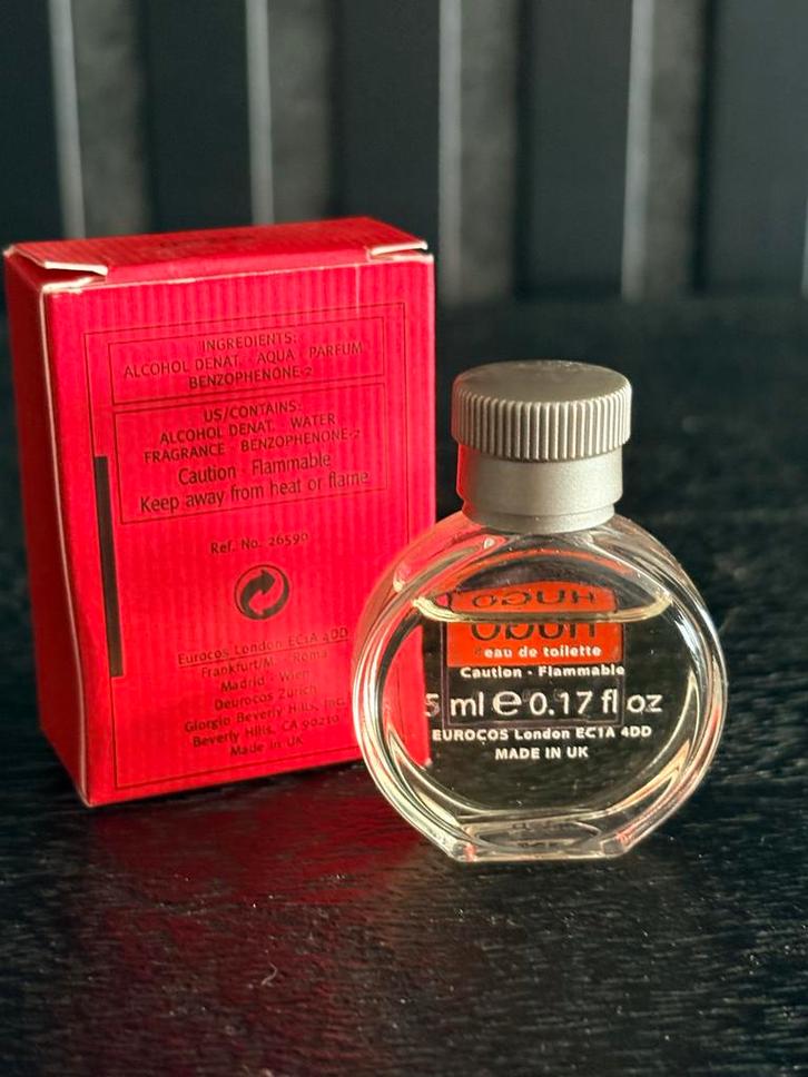 Vintage Hugo Boss Woman Eau de Toilette 5ml - Nieuw, Verzamelen, Parfumverzamelingen, Nieuw, Miniatuur, Ophalen of Verzenden