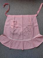 Vintage roze schort met kant en borduurmotief nostalgie, Ophalen of Verzenden, Nieuw