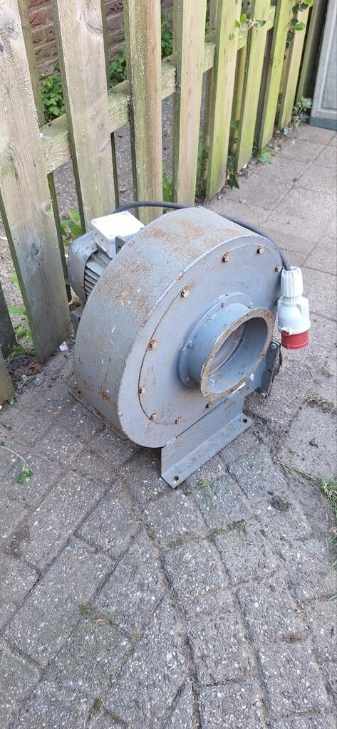 Afzuiger, Doe-het-zelf en Verbouw, Ventilatie en Afzuiging, Ophalen, Gebruikt, Afzuiger