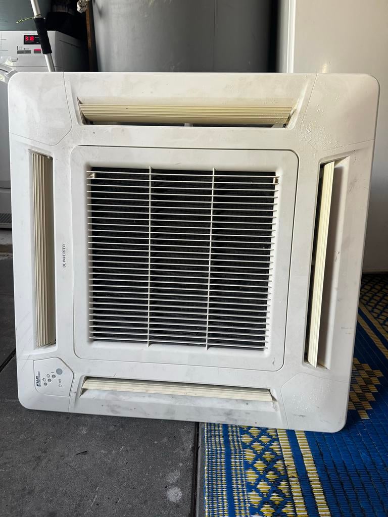 Fuji Electric Cassette Airco Systeem - Koelen en Ontvochtige, Gebruikt, 3 snelheden of meer, Ophalen of Verzenden, Energieklasse A of zuiniger