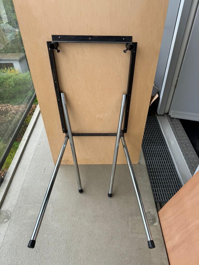 Zelfgemaakte tafel van grenenhout, Ophalen, Gebruikt, 100 tot 150 cm, 50 tot 100 cm