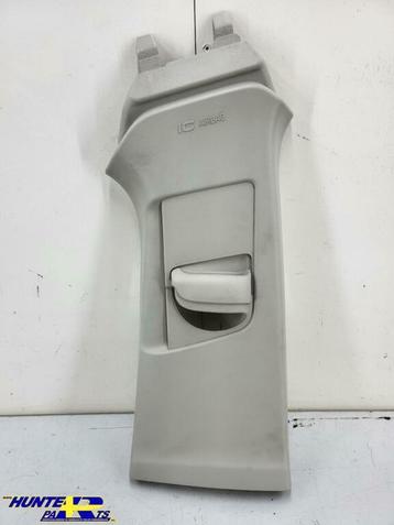 Afdekkap B-stijl rechts Volvo V40 ('12-'19) 31307225 beschikbaar voor biedingen