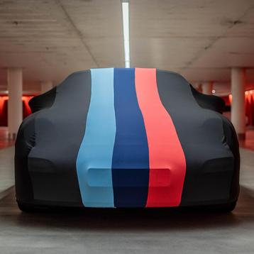 Autohoes Porsche 992 Indoor - MARTINI Racing Design  beschikbaar voor biedingen