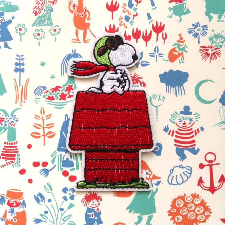 Piloot Flying Ace Snoopy Patch Badge Applicatie, Verzamelen, Stripfiguren, Nieuw, Beeldje of Figuurtje, Snoopy, Verzenden