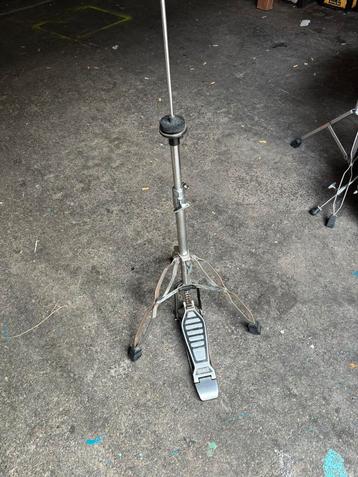 Peace hi hat standaard beschikbaar voor biedingen