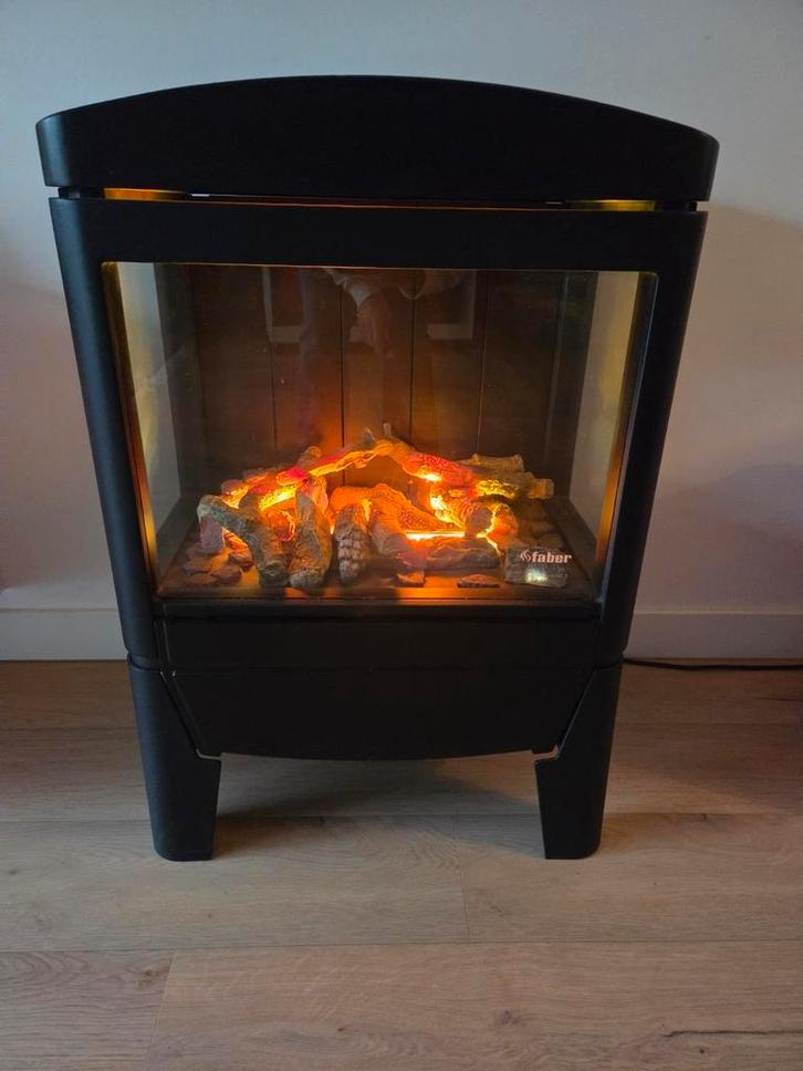 Haard Faber 🍀, Huis en Inrichting, Haarden, Zo goed als nieuw, Elektrische haard, Ophalen