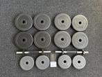 2 haltersets Avento kunststof schijven (15 kg) dumbbell, Ophalen, Zo goed als nieuw, Armen, Halterset