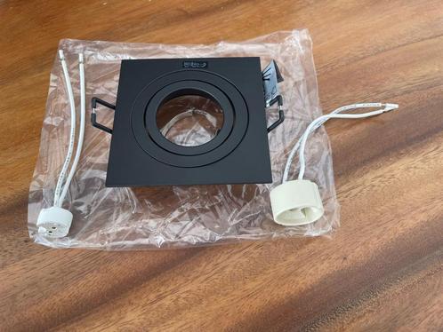 *Tip! Zwarte draaibare inbouwspot ( 16 stuks) NIEUW IN DOOS, Huis en Inrichting, Lampen | Spots, Nieuw, Plafondspot of Wandspot