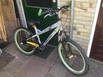 Trial Crossfiets Solid Urban wielmaat 24 inch, Fietsen en Brommers, Fietsen | Crossfietsen en BMX, Ophalen of Verzenden, Zo goed als nieuw