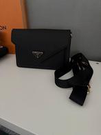 Prada tas, Ophalen of Verzenden, Zo goed als nieuw, Zwart, Schoudertasje
