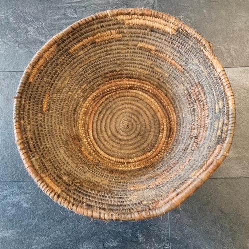 Vintage Maselo bowl sale afrikaanse mand zambia 42 cm, Huis en Inrichting, Woonaccessoires | Schalen en Manden, Zo goed als nieuw