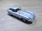 Bburago modelauto Jaguar E (1961) 1:18 zilver, Hobby en Vrije tijd, Modelauto's | 1:18, Ophalen of Verzenden, Zo goed als nieuw